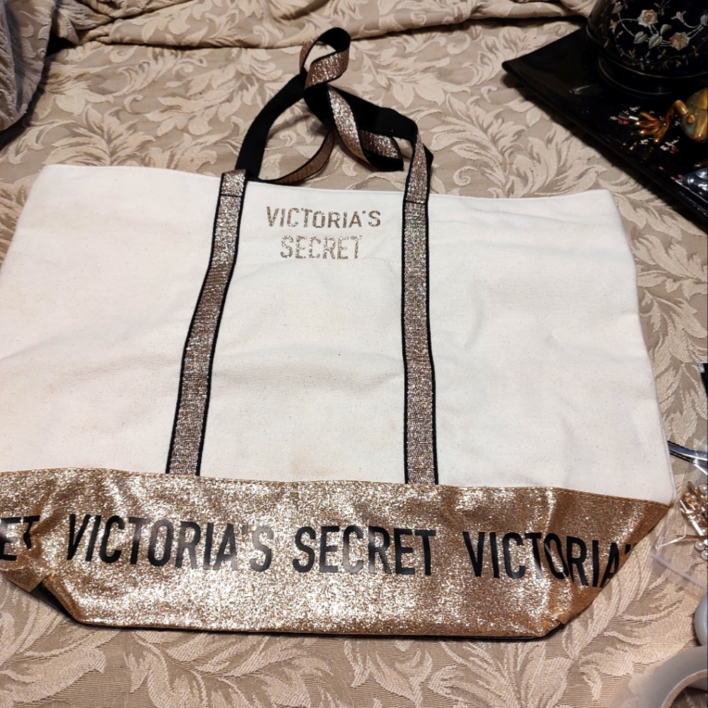 ⚜️🖤⚜️ Fabulous VS Gold Glitter & Cream Canvas Large Tote Bag